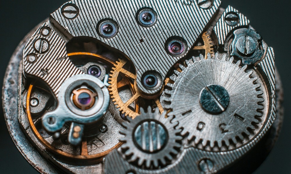 Stressfreie Unternehmensführung Automatisierung von Routineaufgaben: Mehr Zeit für gute Entscheidungen!